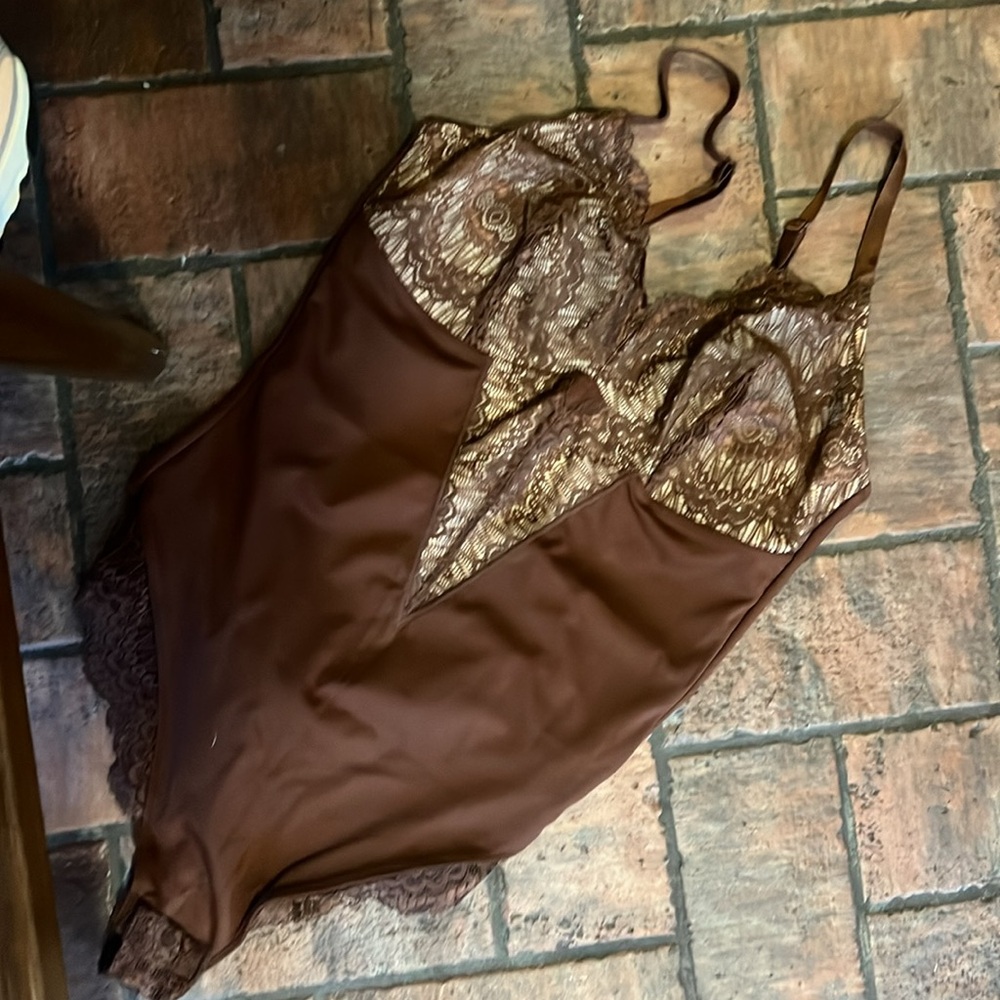 🕶️Feelingirl brown shapewear bodysuit lace with nude underlining large NEW - Picture 9 of 11